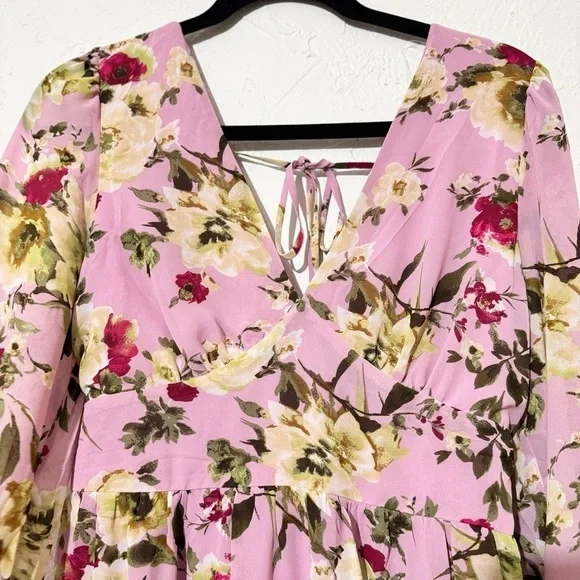 NWT Lush Long Sleeves Open Back Floral Pink Tiered Dress SZ Large - Picture 4 of 10